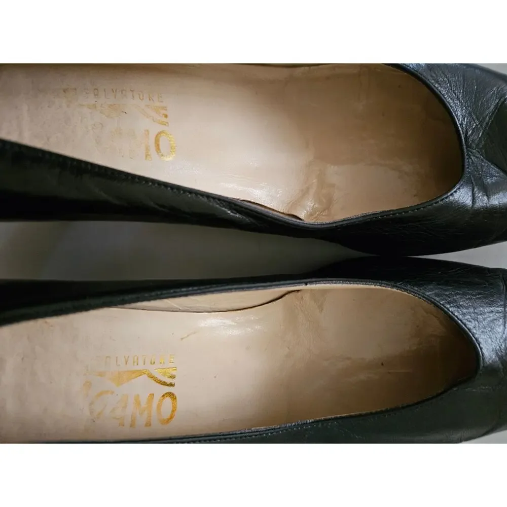 Vintage Ferragamo Classic Black Leather Mid Heel Pumps Size 9.5 D
